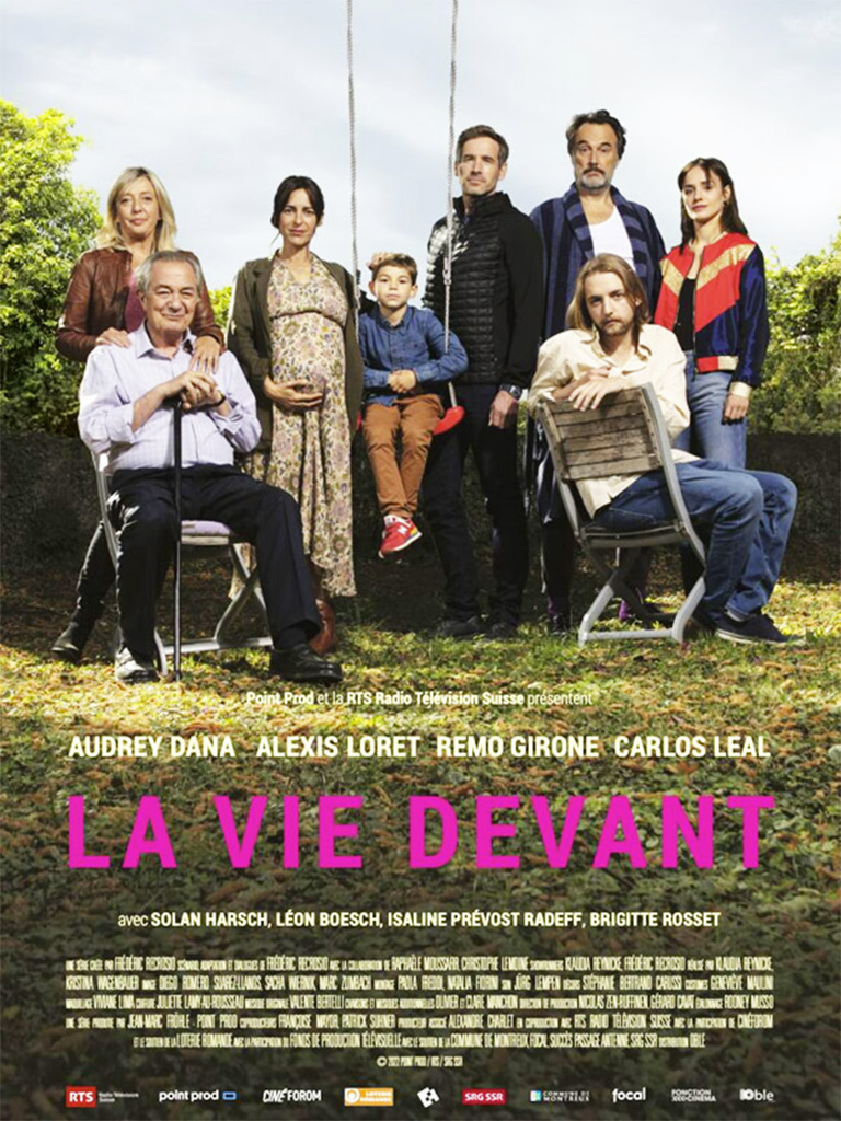 202211_LA_VIE_DEVANT